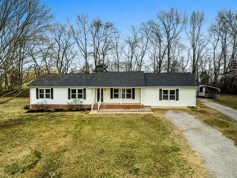 324 Franklynn Hills Dr, Adairville, KY 42202