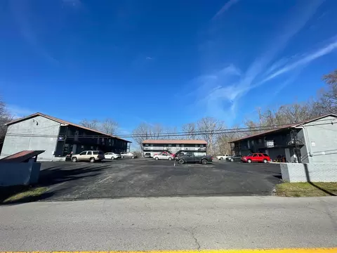 1213 W Reservoir Ave, Central City, KY 42330