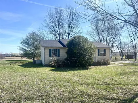 83 Sandy Rock Rd, Russellville, KY 42276