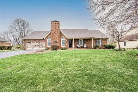 1878 Woodhollow Way, Bowling Green, KY 42103