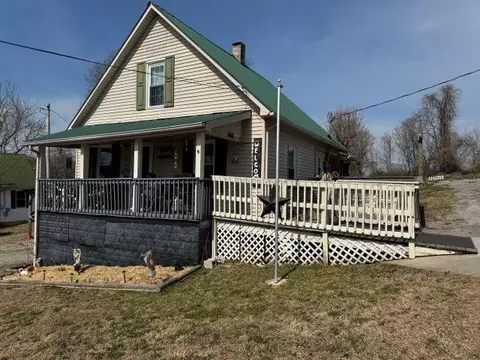 121 Cliff St, Burkesville, KY 42717