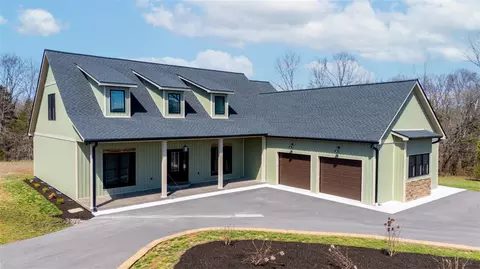 209 Massey Rd, Bowling Green, KY 42101