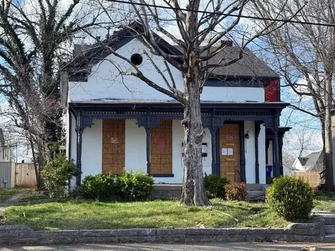 1173 Kentucky St, Bowling Green, KY 42101