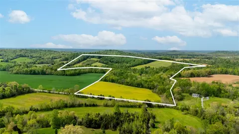 6299 Richardsville Rd, Bowling Green, KY 42101