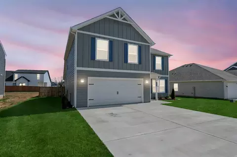 3170 White Ash St, Bowling Green, KY 42101
