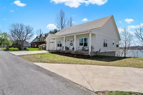 387 Indian Point Rd, Glasgow, KY 42141