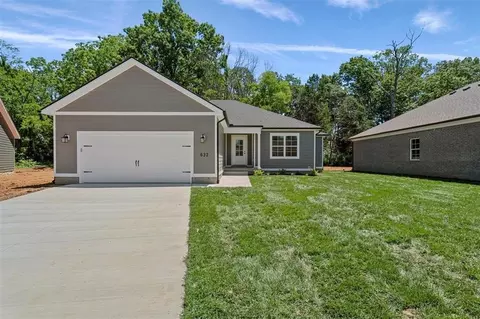 632 Pleasant Meadow Ln, Bowling Green, KY 42101