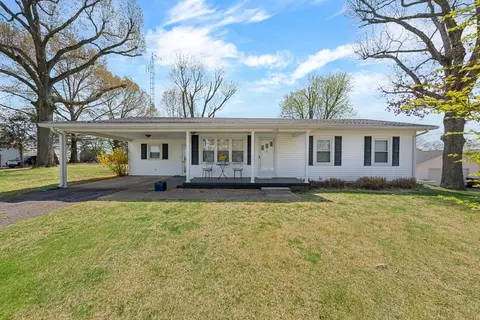 1103 Larmon Mill Rd, Alvaton, KY 42122