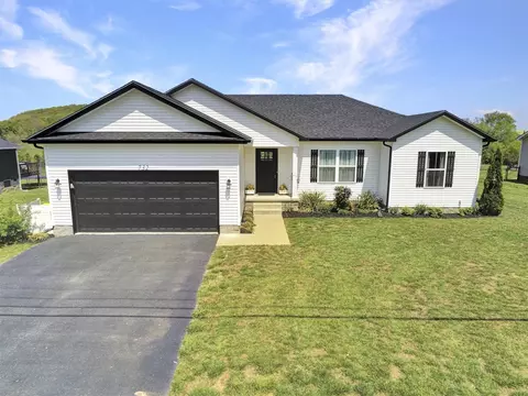 732 Detour Rd, Bowling Green, KY 42101