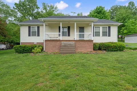 124 Spring Valley Dr, Scottsville, KY 42164