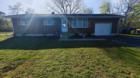 323 Murphy Rd, Bowling Green, KY 42101