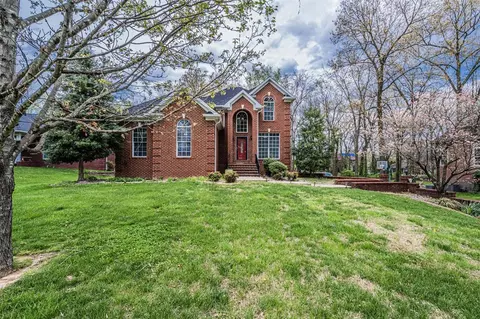 110 Pine Creek Ct, Bowling Green, KY 42104
