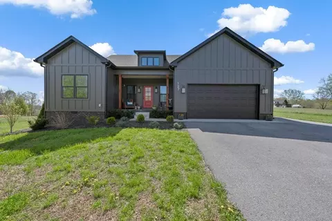 127 Fawn Dr, Scottsville, KY 42164