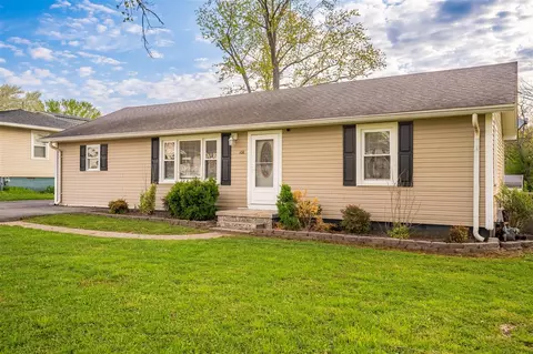 108 Clinton St, Russellville, KY 42276