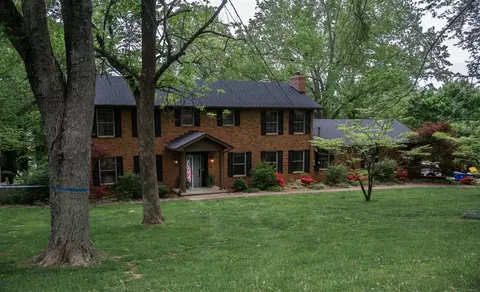 105 Daleview Cir, Russellville, KY 42276