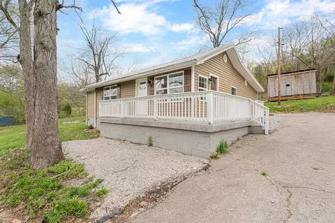 232 N Campbell Dr, Bowling Green, KY 42101