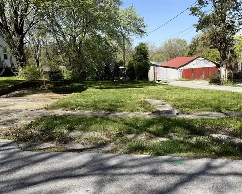 840 Armstrong St, Russellville, KY 42276
