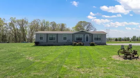 293 Slim Collins Rd, Russellville, KY 42276