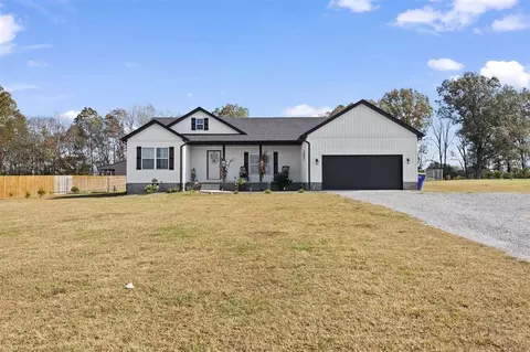 12432 Lewisburg Rd, Lewisburg, KY 42256