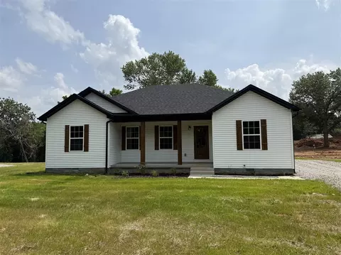 253 Peterson Ave, Auburn, KY 42206
