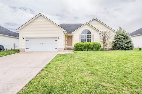 323 Turkey Run Dr, Bowling Green, KY 42101