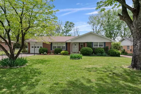 327 Leslie Ave, Bowling Green, KY 42101