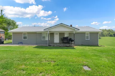 402 Blair Rd, Cave City, KY 42127