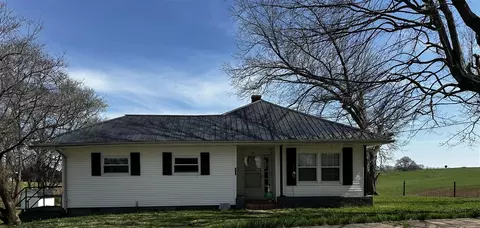 101 Hiseville Coral Hill St, Glasgow, KY 42141
