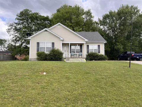 212 Crow Ave, Franklin, KY 42134