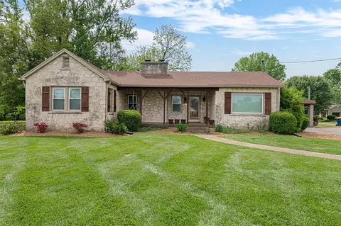 680 Covington St, Bowling Green, KY 42103