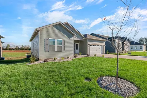 1316 Rhythm Ln, Bowling Green, KY 42101