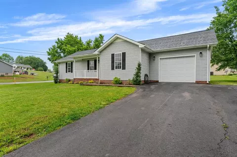 876 Oliver St, Scottsville, KY 42164