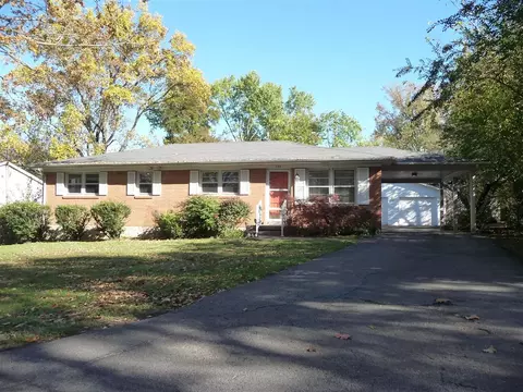 344 Leslie Ave, Bowling Green, KY 42101