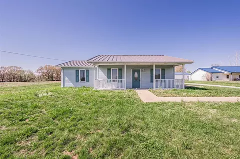 159 Fairview Rd, Central City, KY 42330