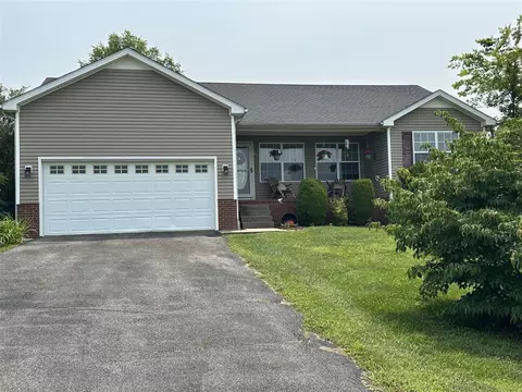 52 Lone Oak Dr, Scottsville, KY 42164