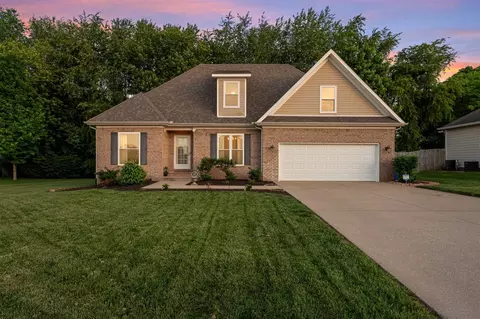 125 Moultrie Ct, Bowling Green, KY 42103