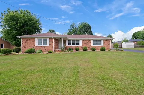 409 Lone Oak Dr, Franklin, KY 42134