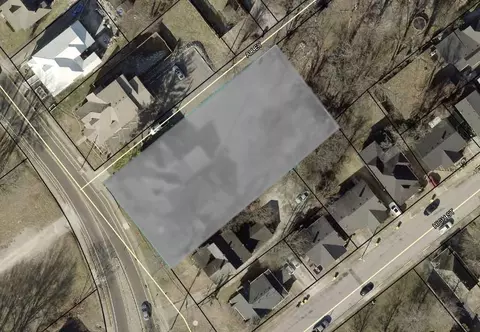 724 E 12th Ave, Bowling Green, KY 42101