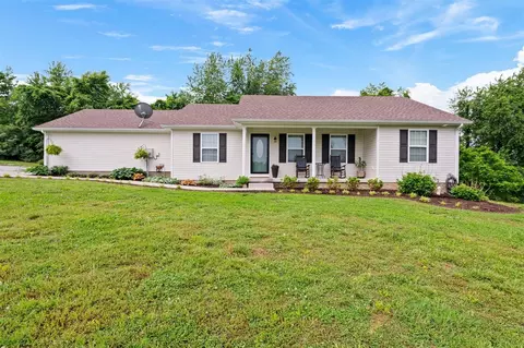 6835 Penns Chapel Rd, Bowling Green, KY 42101