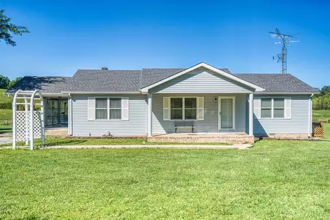 781 Buena Vista Rd, Russellville, KY 42276