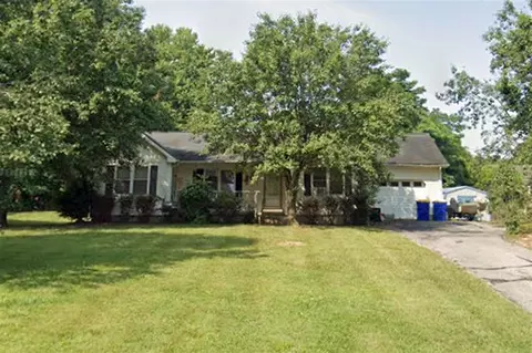 108 Holly Tree Ct, Franklin, KY 42134