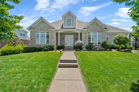 1348 Riva Ridge Ave, Bowling Green, KY 42104