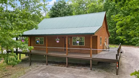 143 Ironwood Dr, Bee Spring, KY 42207