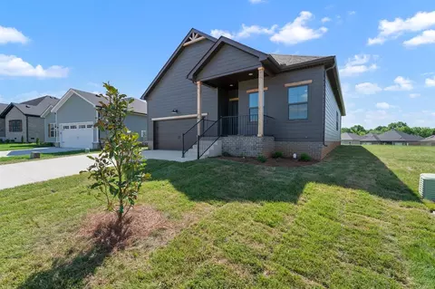 763 Shelldrake Ln, Bowling Green, KY 42104
