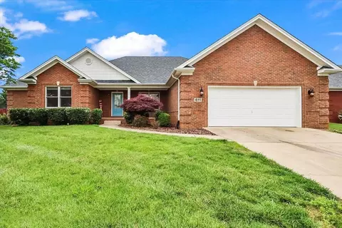 611 Aristides Dr, Bowling Green, KY 42104
