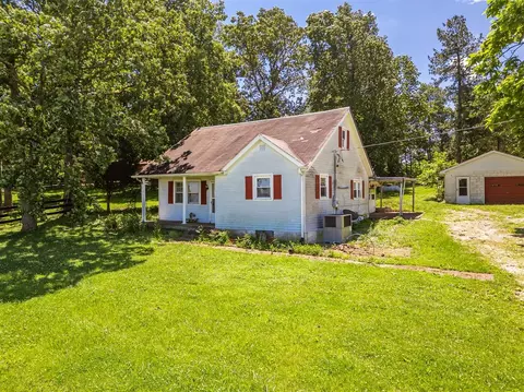 1352 W Main St, Auburn, KY 42206