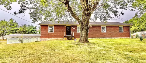 1217 N Lee Dr, Bowling Green, KY 42101