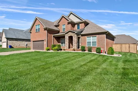 3331 Sunburst Ct, Bowling Green, KY 42101