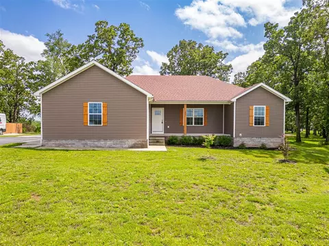 1407 Earl Rd, Russellville, KY 42276