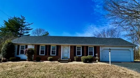 3117 Copperfield Ct, Bowling Green, KY 42104
